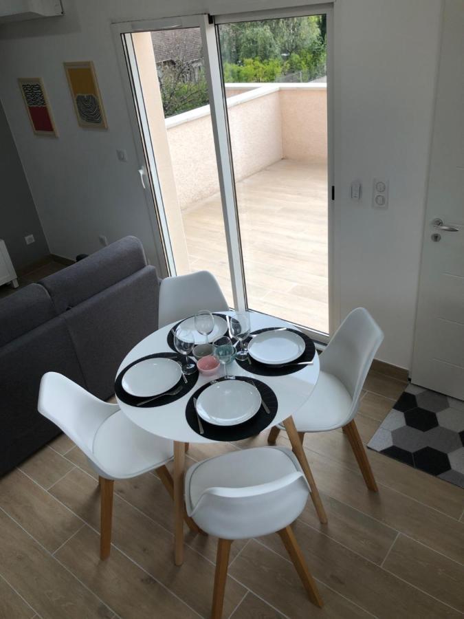 شقة La Parenthese Balneo T2 Cosy De 40M² Avec Terrasse Ternay  المظهر الخارجي الصورة