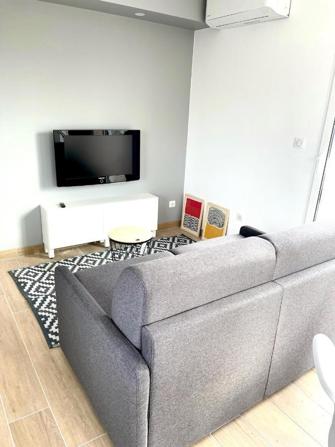 شقة La Parenthese Balneo T2 Cosy De 40M² Avec Terrasse Ternay  المظهر الخارجي الصورة